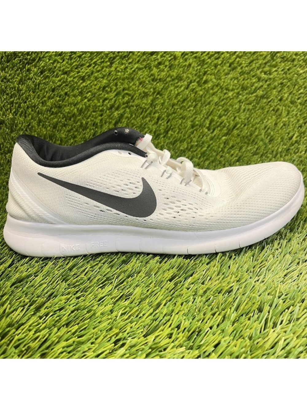 Nike Free RN Womens Size 10 White Black Athletic Running Walking Shoes Sneakers